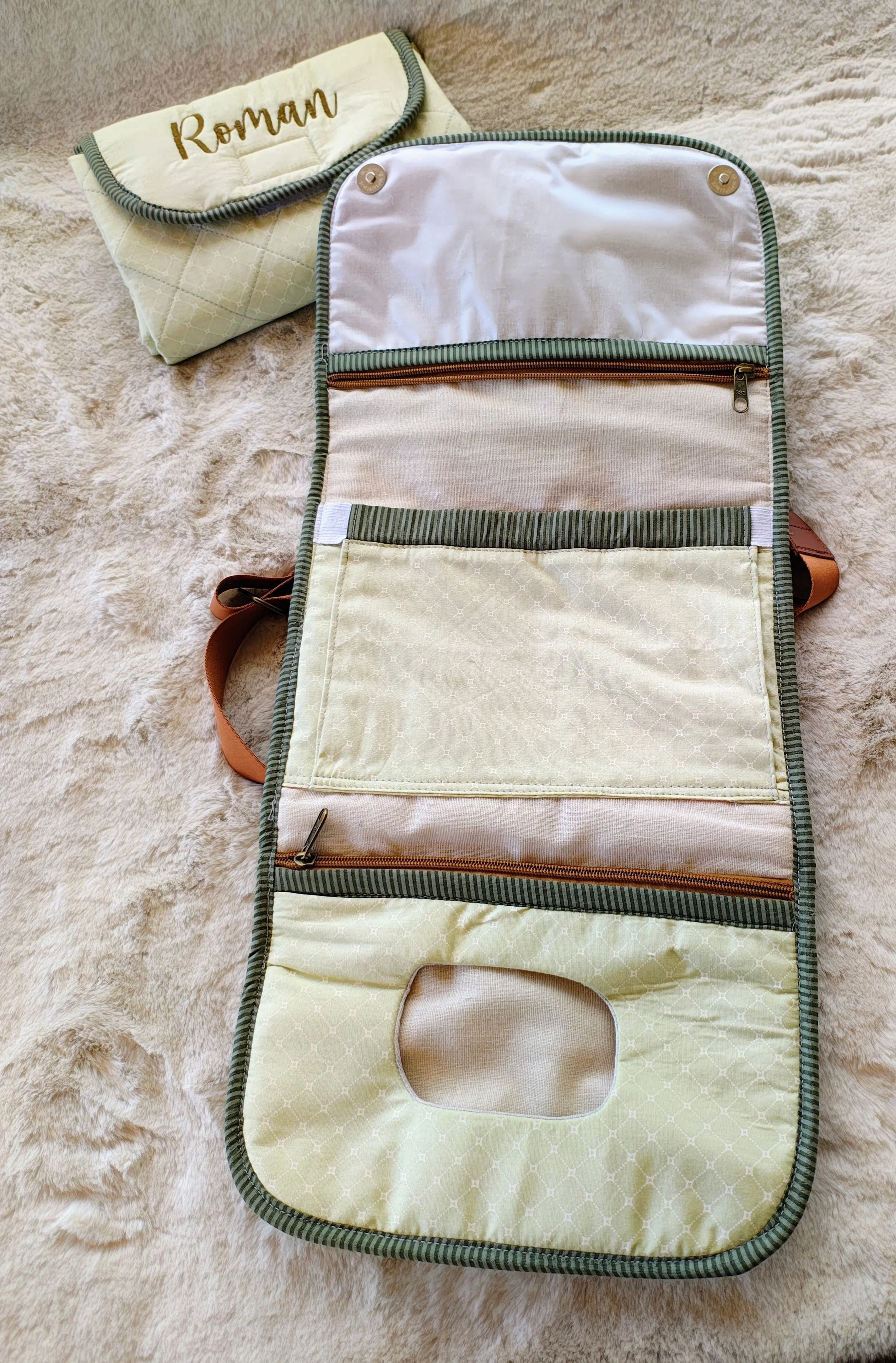 Carinhoso — Kit Maternidade Roman